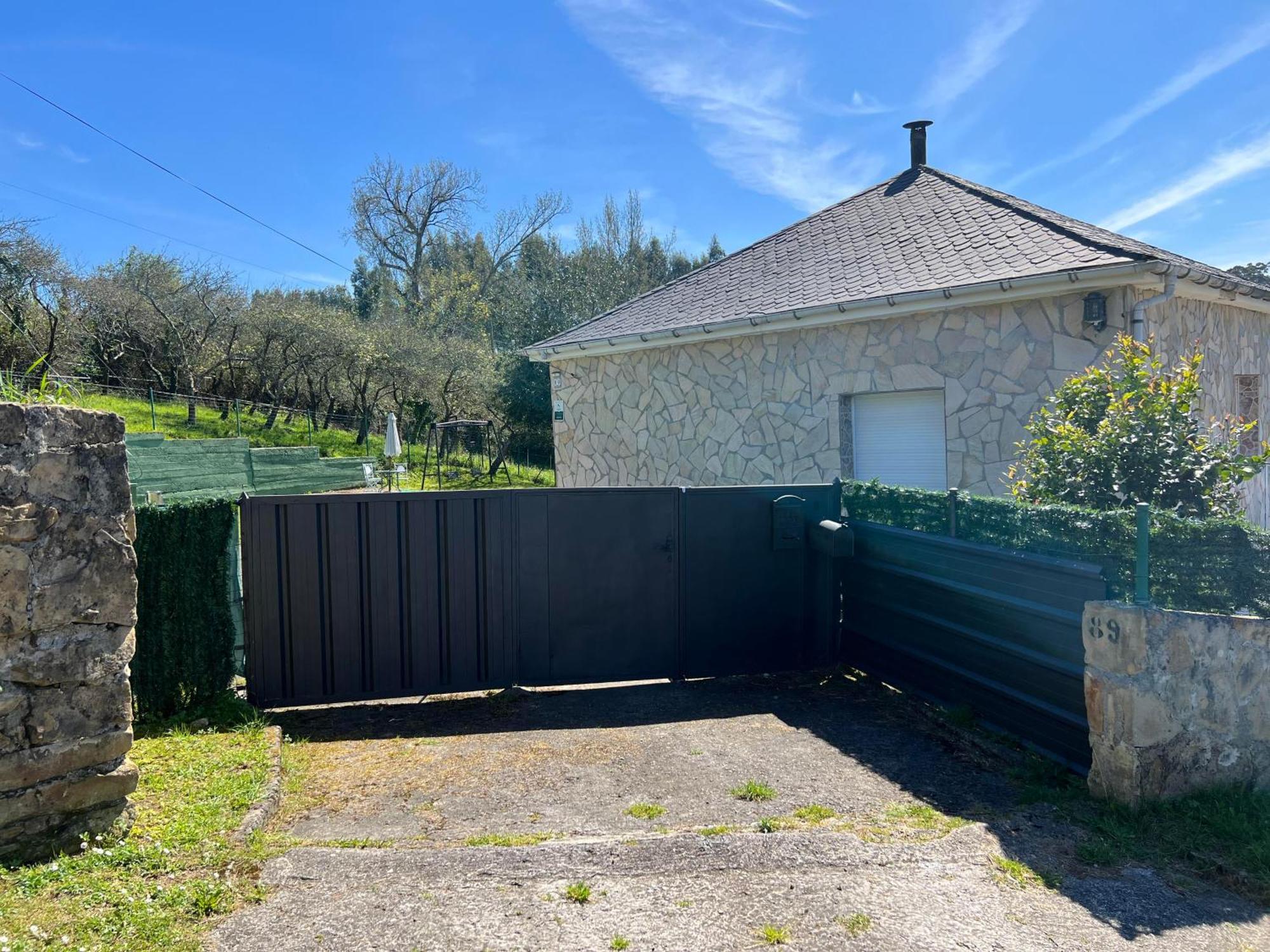 La Finca De Los Pisones Gijon Exterior photo